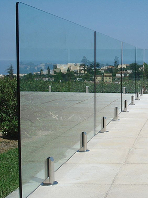 Customizable Frameless Glass Railings Flooring Mounted Easy Installation