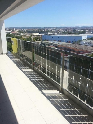 Green Innovation Solar BIPV Glass Railing Systems For Sustainable Living