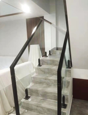 900mm 1100mm Stair Handrails With Ultra Clear Glass Colors For Long Lasting Performance