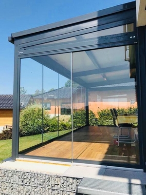 Customized Size Glass Houses with Free Standing Design and Waterproof Aluminum Frame