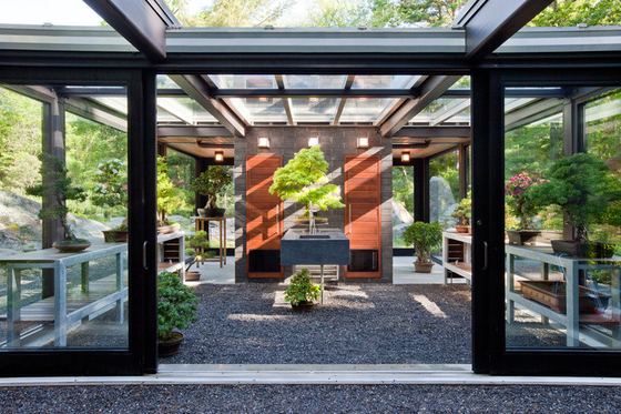 Customized Roof Winter Garden Free Standing Solarium Aluminum Sunrooms Ready To Ship