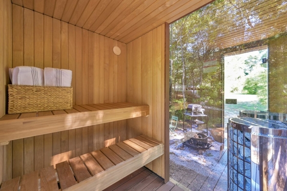 Waterproof Steel Frame Glass House Sunrooms With Clear Glass And Sliding Double Door