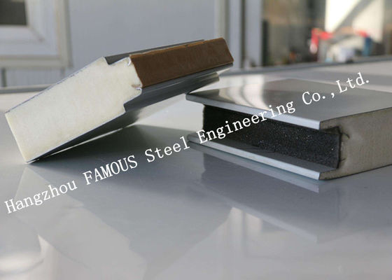 Heat Insulation 0.3-1.2mm 970mm PU Wall Panel